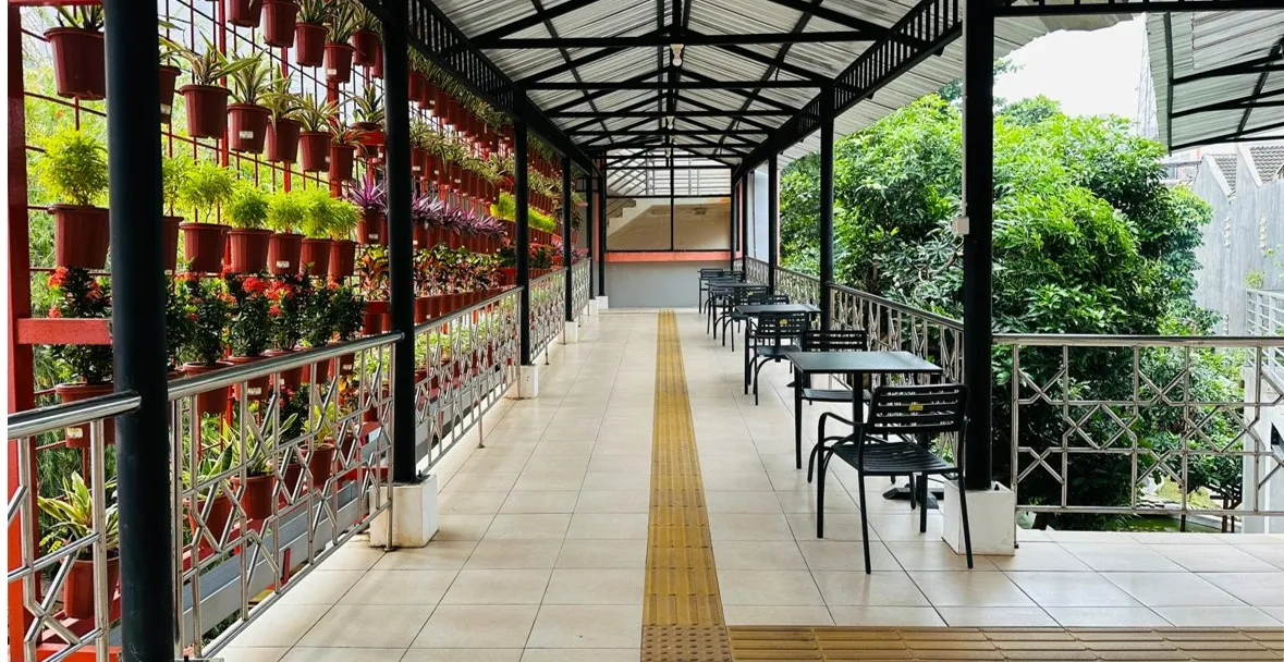 Corridor Linking Building A and C